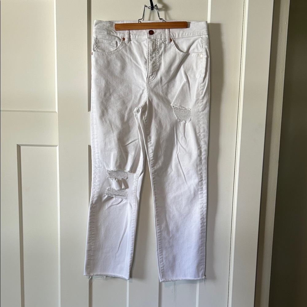 Express White Distressed Ankle Jeans
